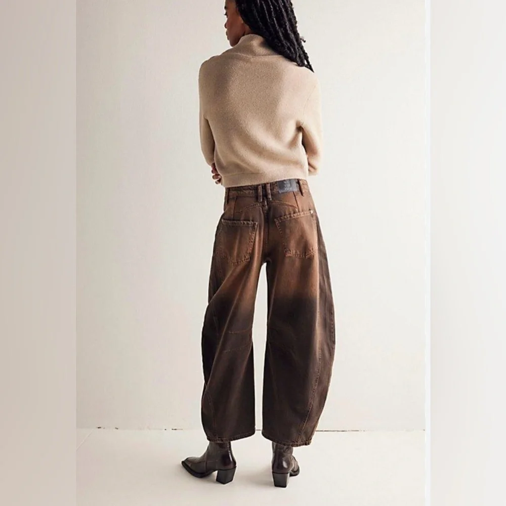 🔥Free People Good Luck Mid-Rise Barrel Jeans In Root Beer We The Free - Picture 2 of 14